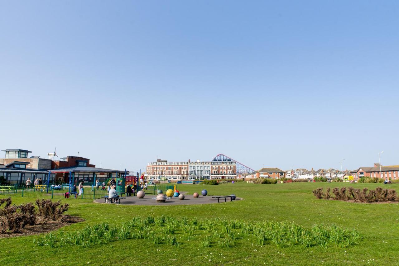 The Headlands Hotel Blackpool Eksteriør billede
